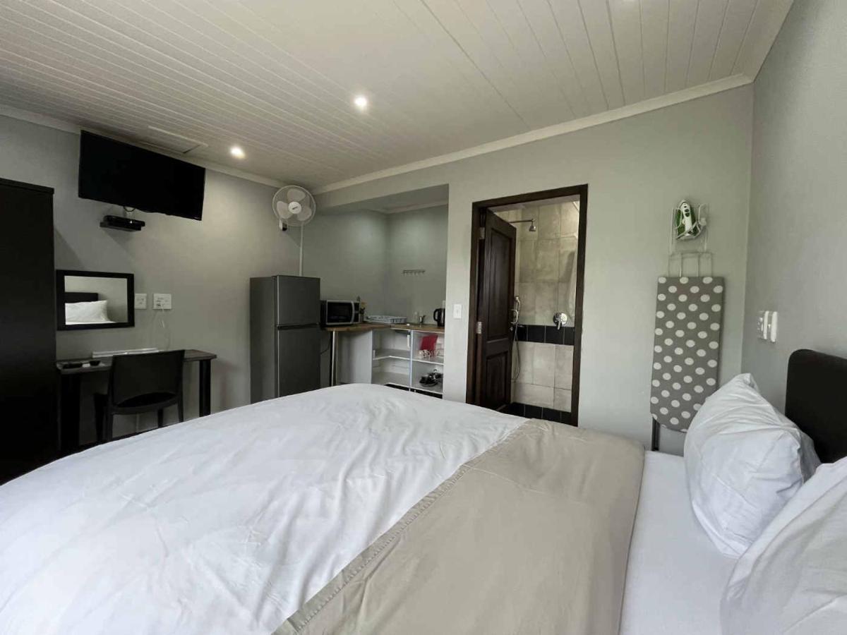 Halleria Self Catering White River Ngoại thất bức ảnh